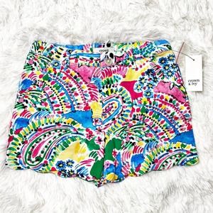 NWT | CROWN & IVY Watercolor Scalloped Hem Shorts